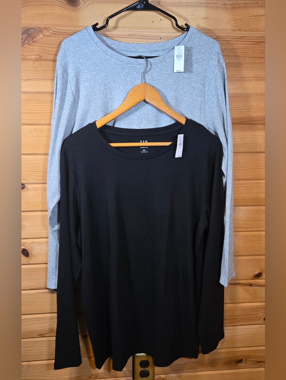 NWT GAP Modern Tee Bundle of 2 Women's XXL 2XL Black Gray Long Sleeve Basics Top